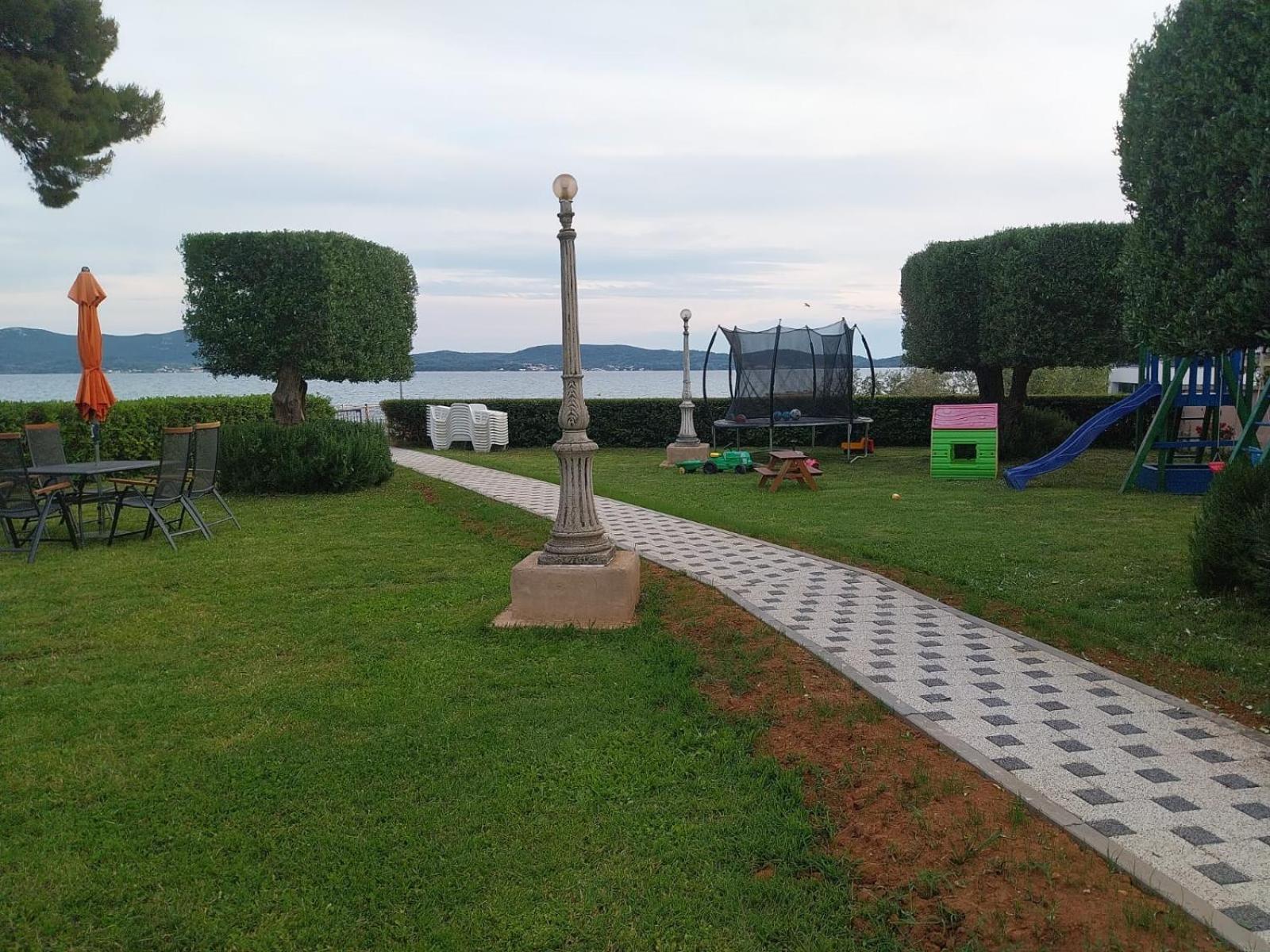 Apartments Becky On A Sandy Beach Without Crowd Sukošan Esterno foto