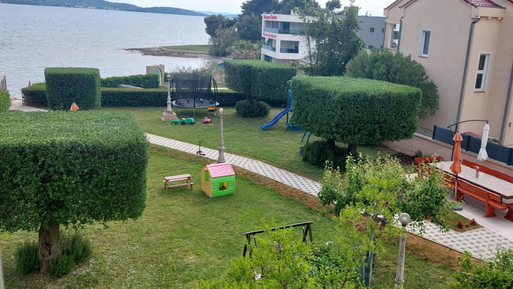 Apartments Becky On A Sandy Beach Without Crowd Sukošan Esterno foto