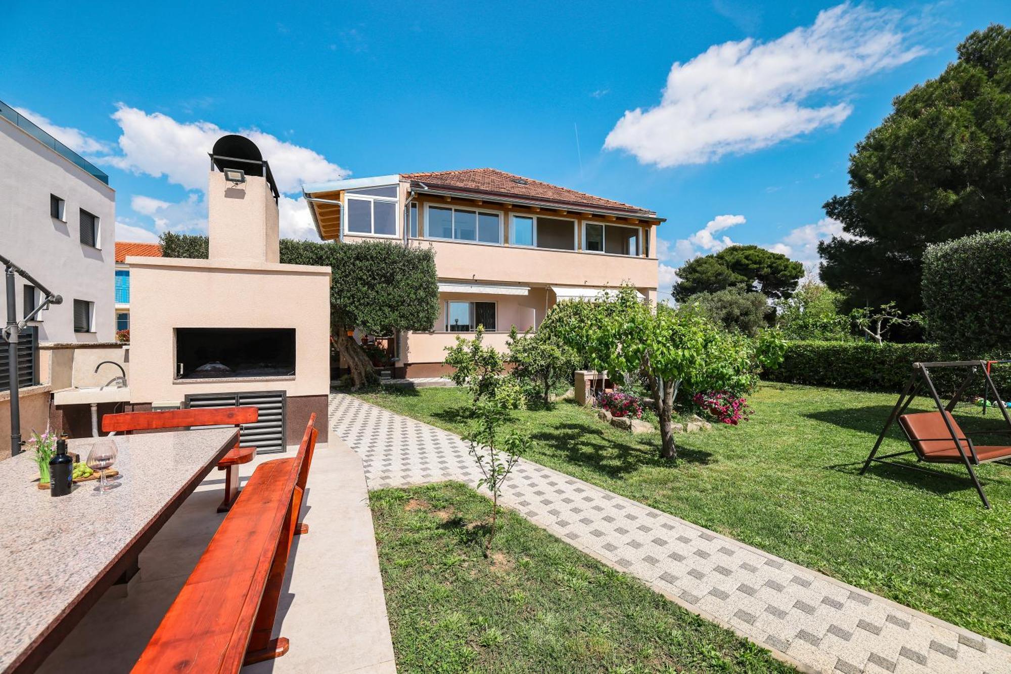 Apartments Becky On A Sandy Beach Without Crowd Sukošan Esterno foto