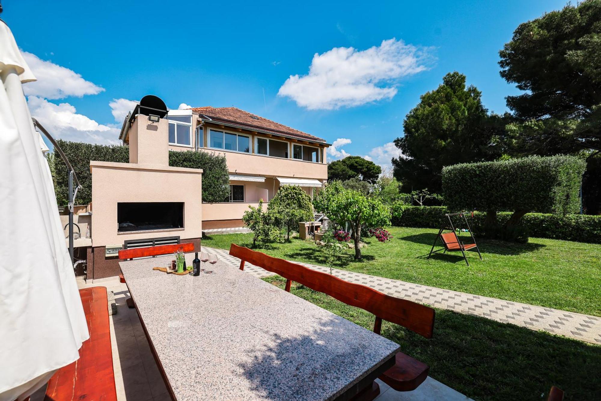 Apartments Becky On A Sandy Beach Without Crowd Sukošan Esterno foto