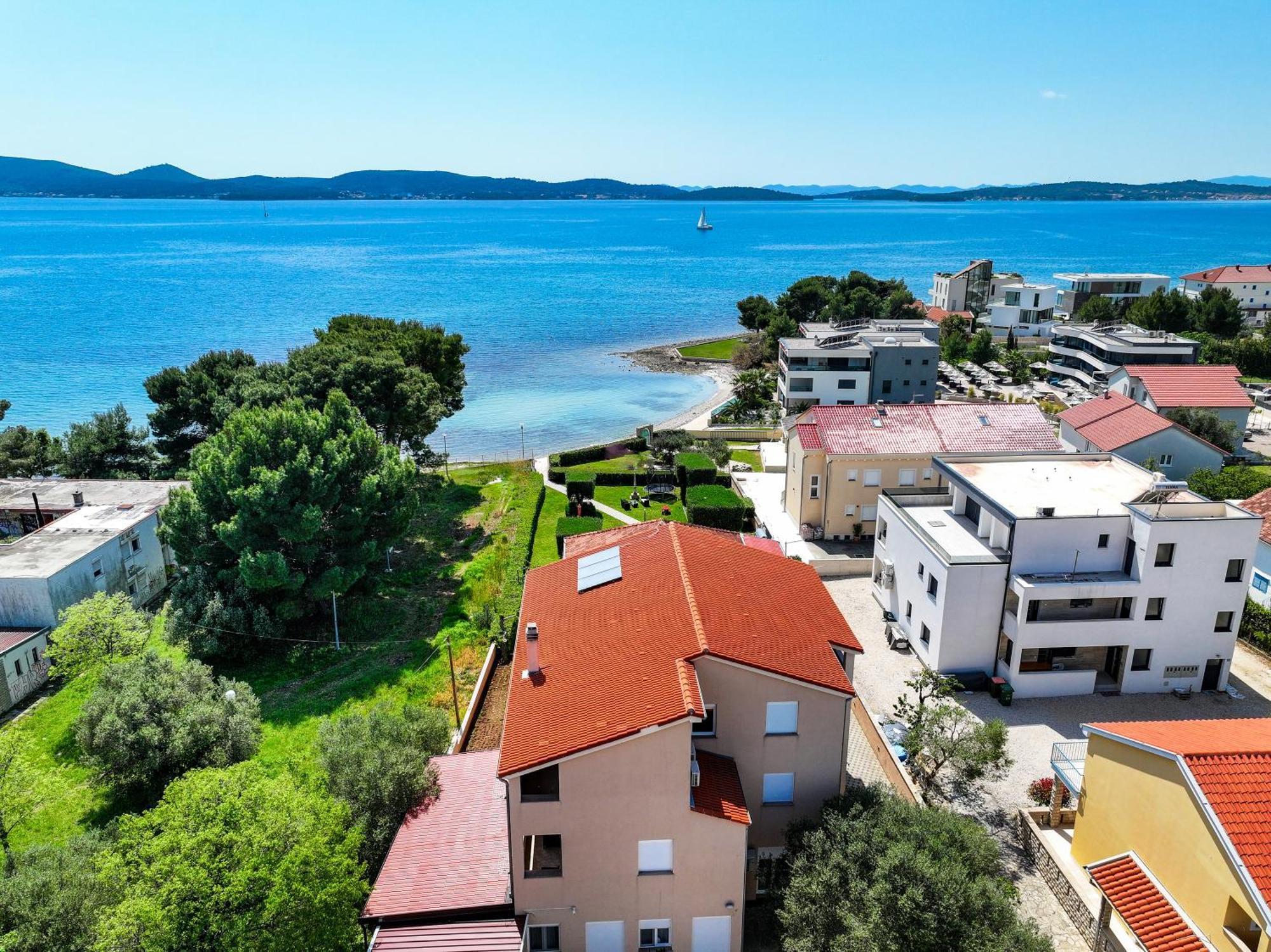 Apartments Becky On A Sandy Beach Without Crowd Sukošan Esterno foto