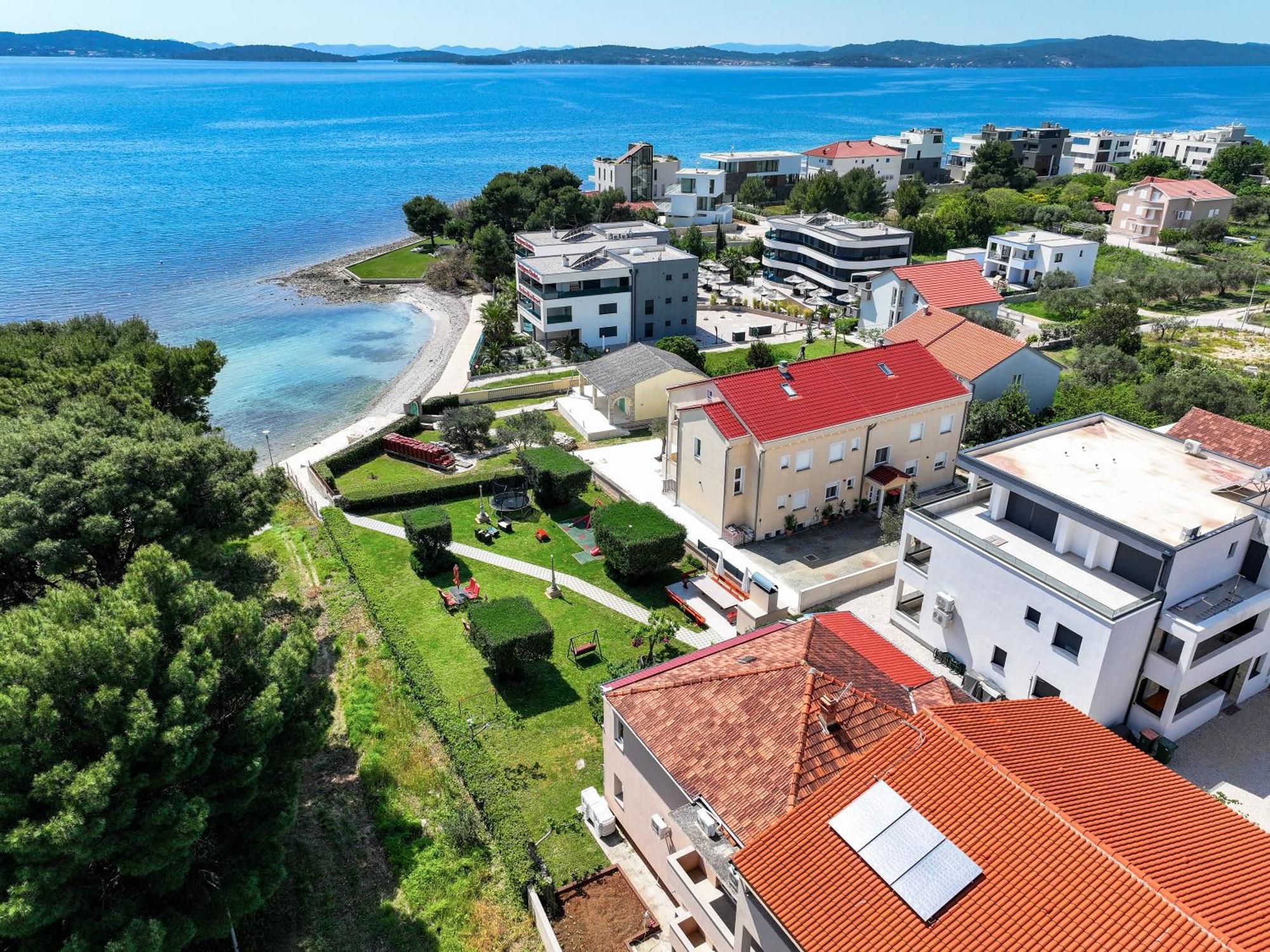 Apartments Becky On A Sandy Beach Without Crowd Sukošan Esterno foto